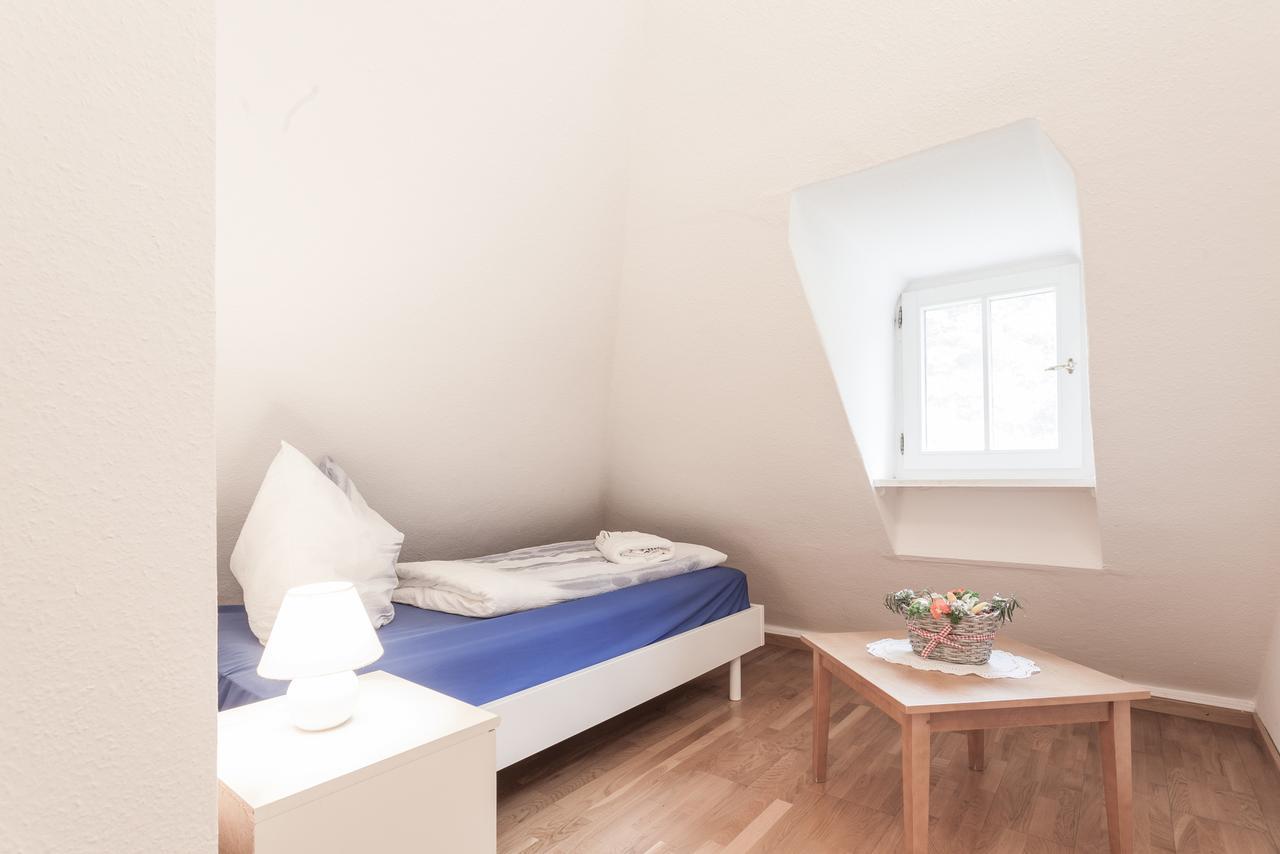 Gaestehaus Villa Rose Durrrohrsdorf Стая снимка