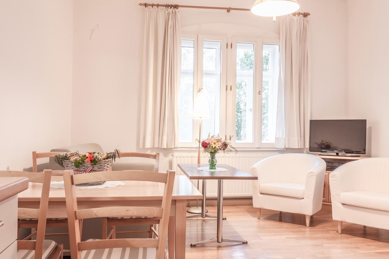 Gaestehaus Villa Rose Durrrohrsdorf Стая снимка
